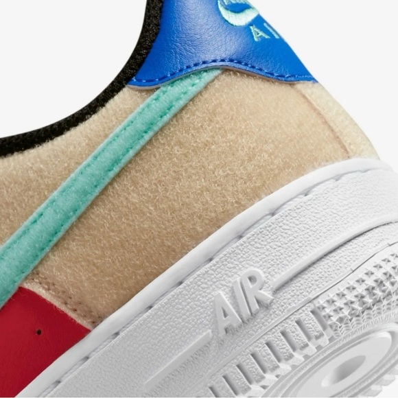 Air Force 1's - Picture 3 of 9